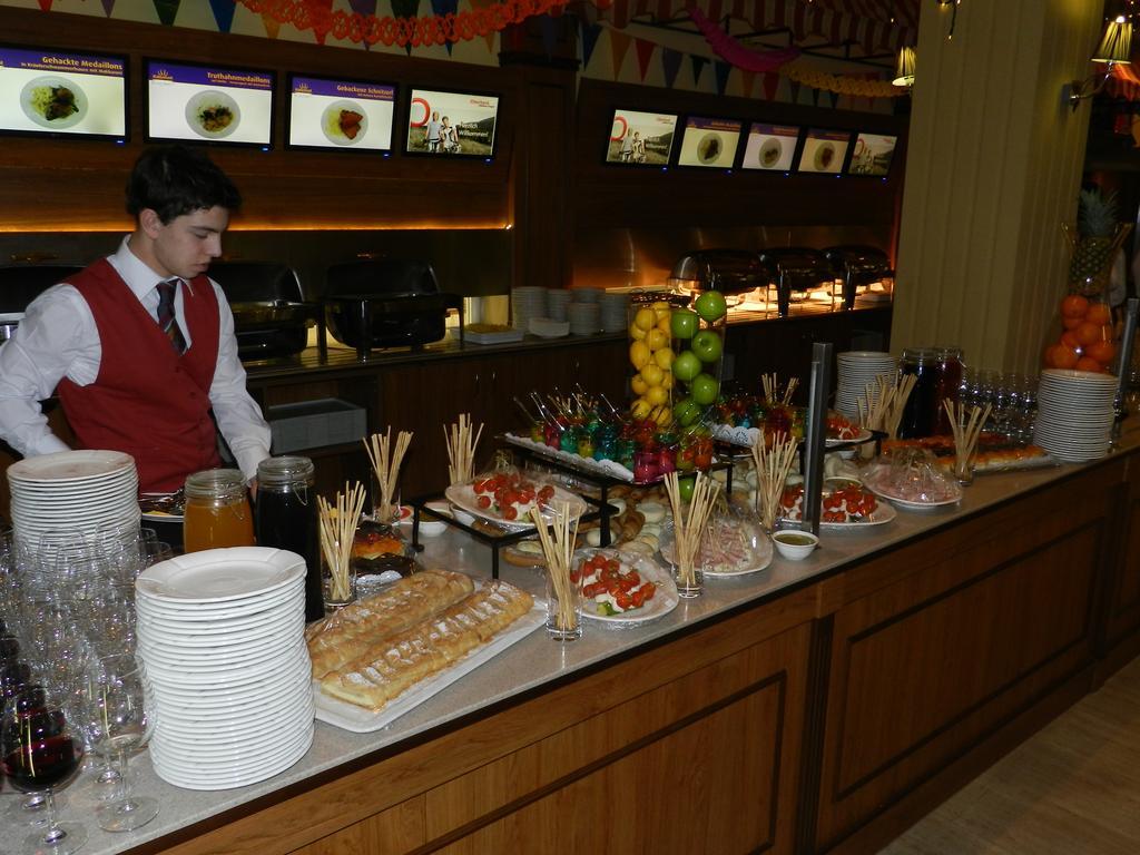 Kaiserrast Stockerau Extérieur photo